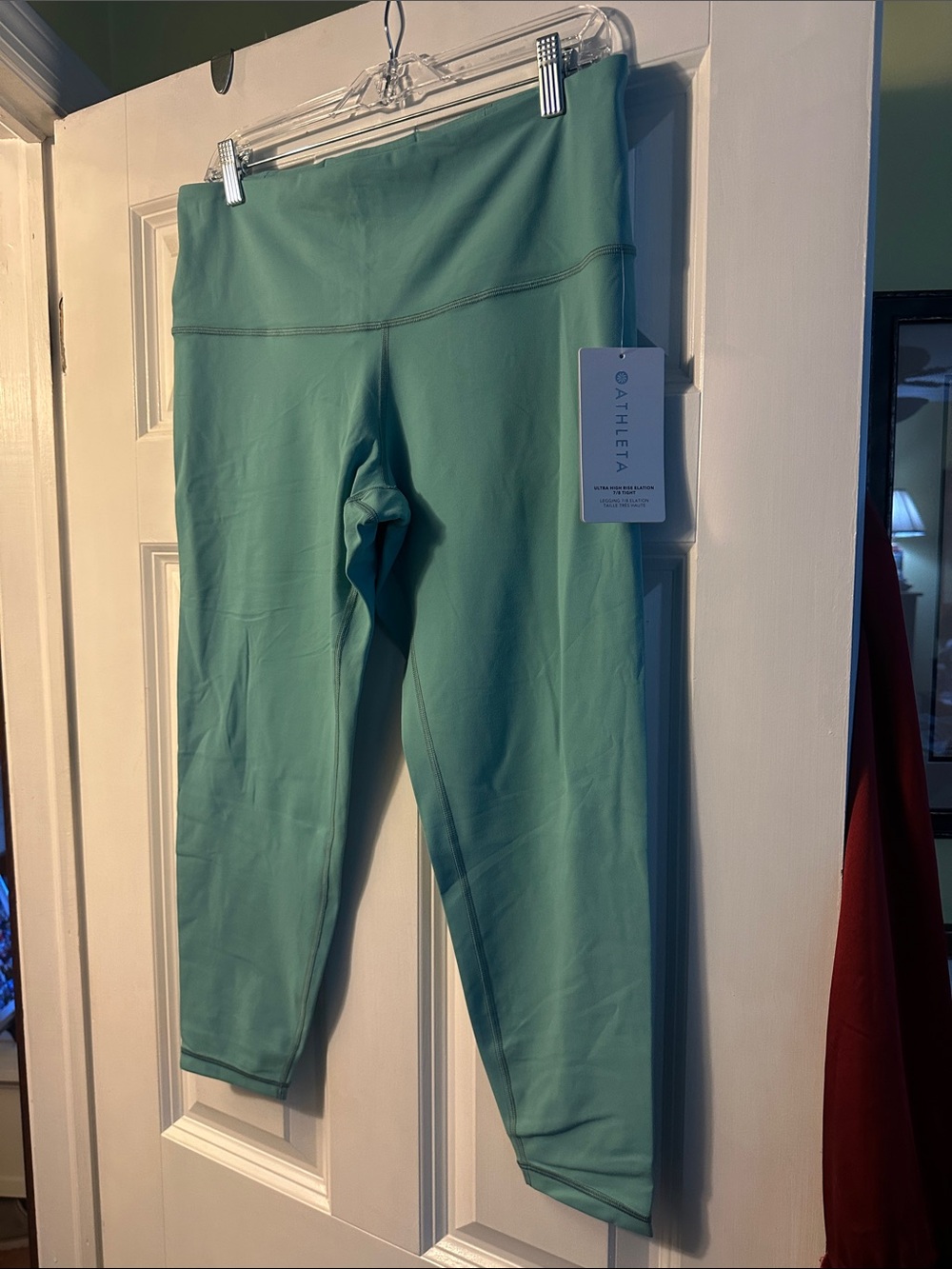 Athleta Mint Green Capri Leggings for women